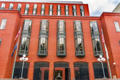 Federal Circuit reversed Patent Trial and Appeal Board decision 
