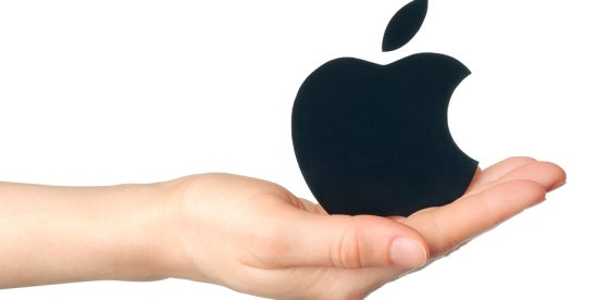 Worker Sues Apple over Privacy Violations 
