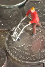 securities and exchange commission employee working smarter in money regulations