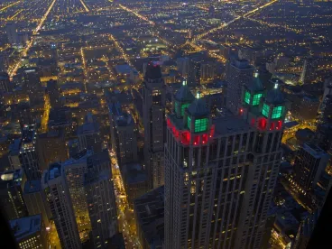 chicago illinois skyline where new employer anti-discrimination laws are coming into effect