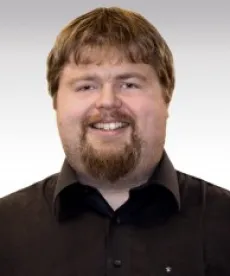 Magnus Simonarson, Vice President, Consultwebs.com