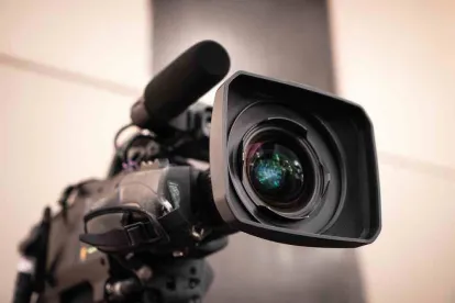 Movie camera