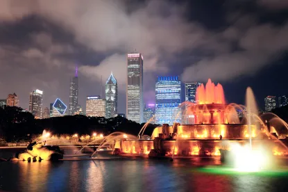 chicago skyline where labor laws are being enacted