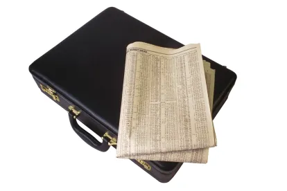 paper and a briefcase, ADR, ninth circuit