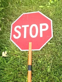 Supreme Court Strikes Down Ordinance Regulating Directional Signs