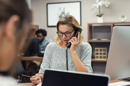 call center employee