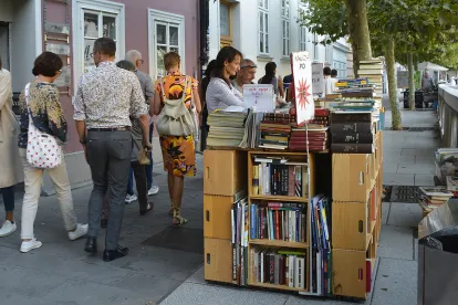 DOJ Successfully Blocks Penguin Simon Schuster Merger