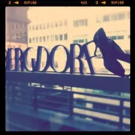 formation of a mini union of employees within the shoe department at the Bergdor