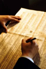 shares newspaper