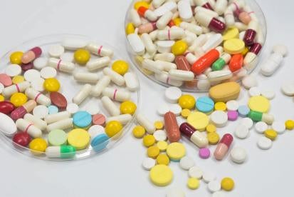 pills, petri dish, biosimilars, biologics, FDA, FTC