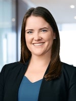 Sophia R. Pfander Business Lawyer Foley & Lardner Law Firm