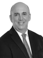Marshall P. Bender Litigation Attorney Varnum LLP